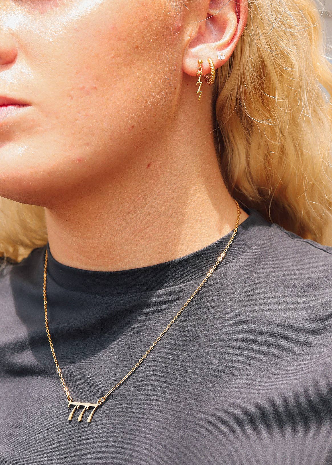 18K Gold PVD Stainless Steel Angel Number Necklace: Gold / 111