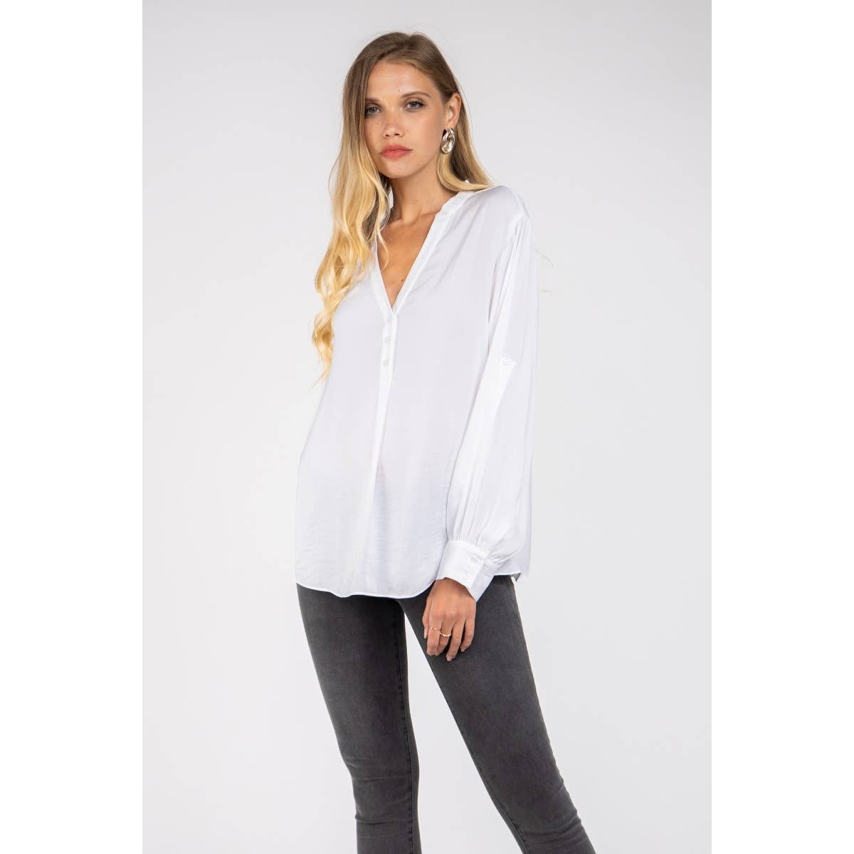 V-Neck Long Sleeve Button-Tabbed Blouse: Olivine / M